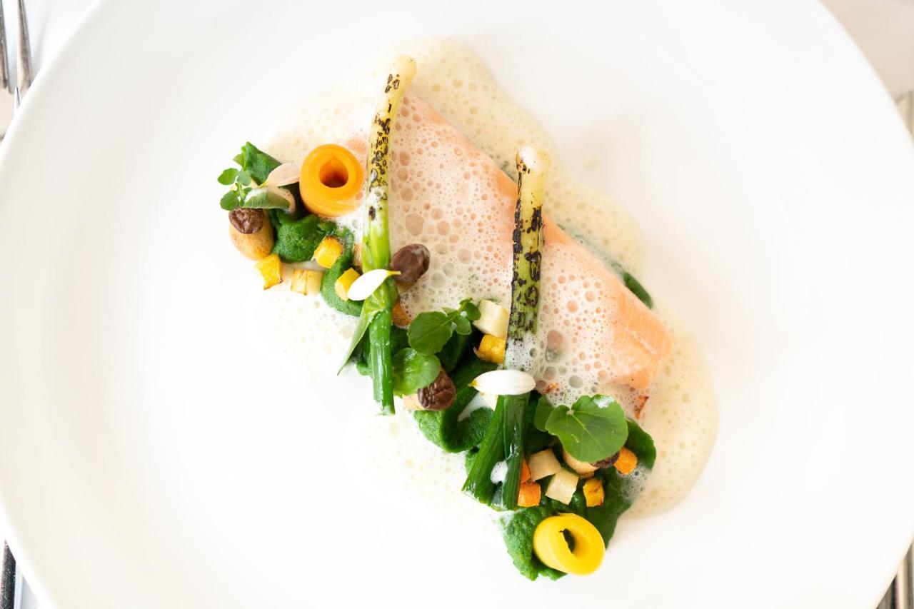 ווג'יס Hotel Roessli Gourmet & Spa מראה חיצוני תמונה